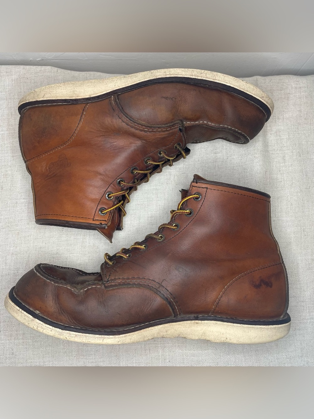 10875 Red Wing Moctoe - SoftToe TRACTION TRED Men's 6-inch Lace up Leather Boots - Picture 6 of 11